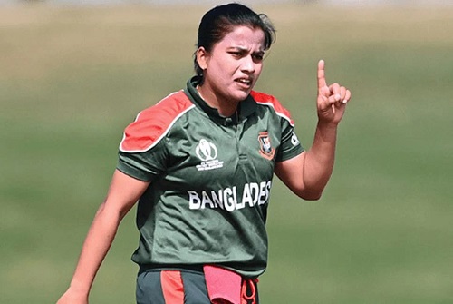 দলে থেকেও মাঠে নামা হলো না নাহিদার, বিসিএল নিয়ে আক্ষেপ