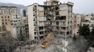 আগ্রাসনে ইরানের ক্ষতি ২৭০০ কোটি ডলার