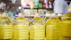 বোতলজাত সয়াবিন তেলের দাম বাড়াল সরকার