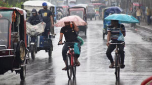 সারা দেশে বাড়ছে বৃষ্টির প্রবণতা, কমবে তাপমাত্রা
