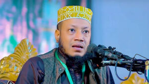 মুফতি আমির হামজার বিরুদ্ধে গ্রেফতারি পরোয়ানা