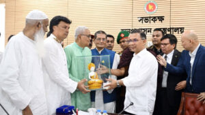 বর্তমান সরকার ধর্ম নিয়ে রাজনীতি করতে চায় না : প্রধানমন্ত্রী