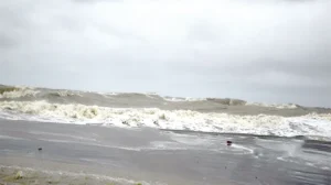 ৪৮ ঘণ্টার মধ্যে বঙ্গোপসাগরে লঘুচাপ সৃষ্টির আভাস, ৫ দিন বজ্রবৃষ্টির সম্ভাবনা