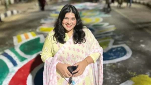 লাইফ সাপোর্টে থাকা কারিনার জন্য দোয়া চাইলেন বাবা কায়সার হামিদ