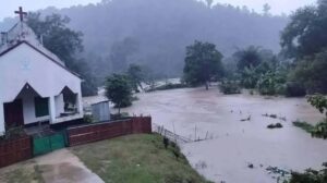 রাঙ্গামাটিতে পানিবন্দী ২০ হাজার মানুষ, ৬ দিনে শতাধিক পাহাড়ধস