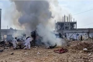 পাকিস্তানে পুলিশ চেকপোস্টে বোমা হামলায় নিহত ১১