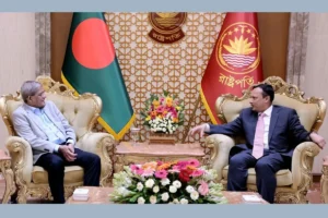 আইনের শাসন ও গণতন্ত্রের অভিযাত্রা অব্যাহত রাখার তাগিদ রাষ্ট্রপতির