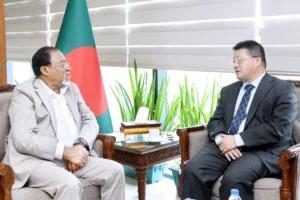 চীন বাংলাদেশের অন্যতম বৃহৎ বাণিজ্য ও বিনিয়োগ অংশীদার : জনপ্রশাসন উপদেষ্টা