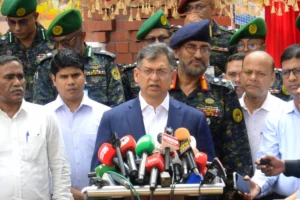 যৌথ অভিযান নয়, আইনশৃঙ্খলা বাহিনীর সমন্বিত কার্যক্রম নিয়মিত প্রক্রিয়া: স্বরাষ্ট্রমন্ত্রী